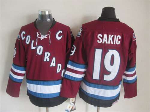 Men's Colorado Avalanche #19 Joe Sakic 2001-02 Red CCM Vintage Throwback Jersey
